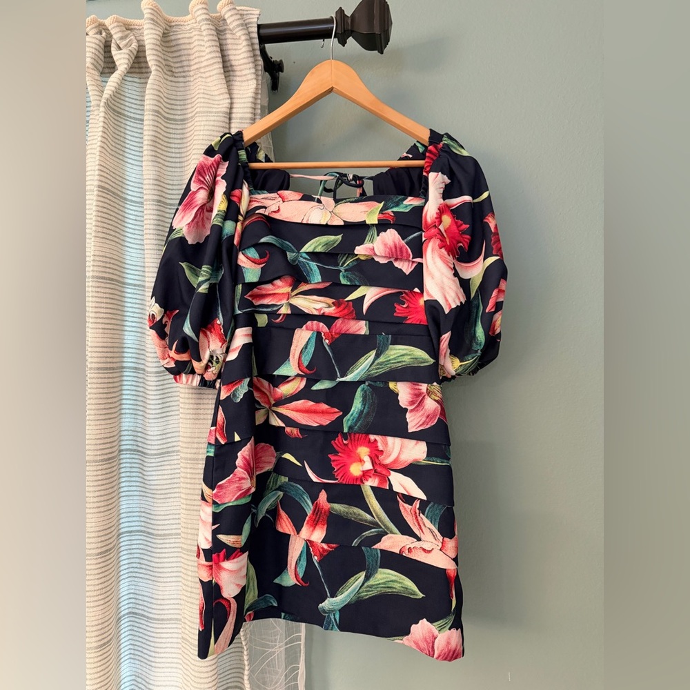 Patbo Laila puff sleeve mini dress size 4 - Picture 3 of 6